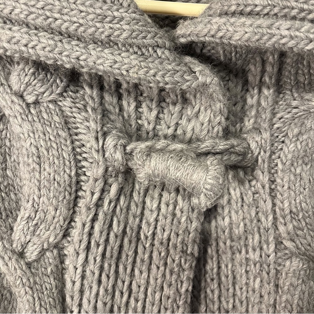 Gap Grey Chunky Long Sleeve Sweater Coat Size XSmall. - Picture 4 of 10